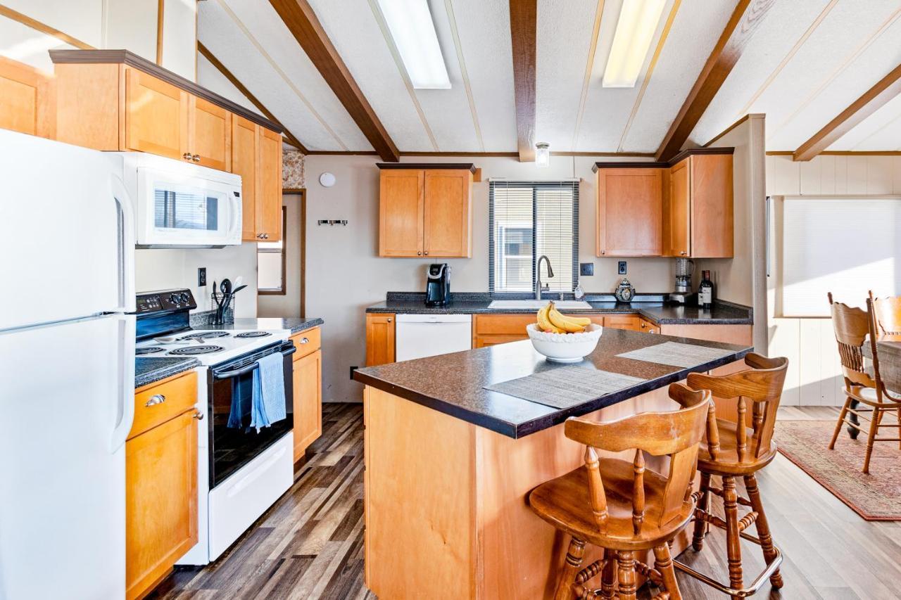 Downtown Harrison Lakefront Getaway Εξωτερικό φωτογραφία